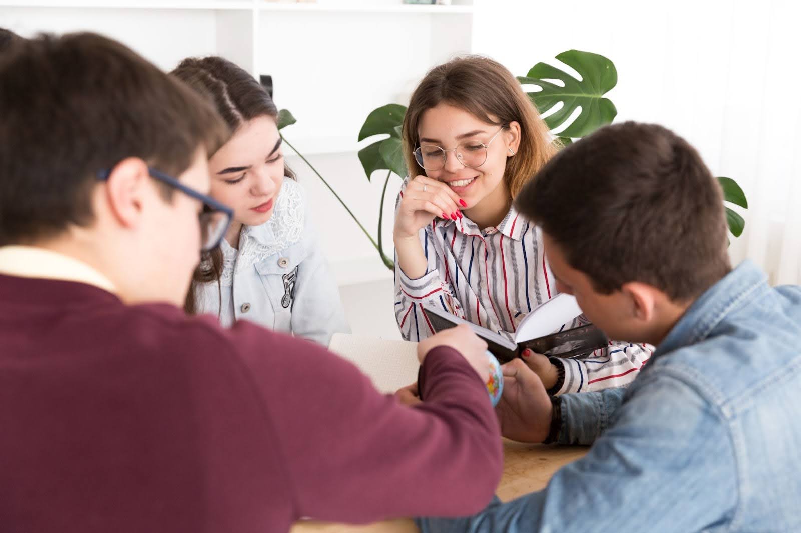 The Benefits of Teen Intensive Outpatient Programs (IOP) for Co-occurring Disorders